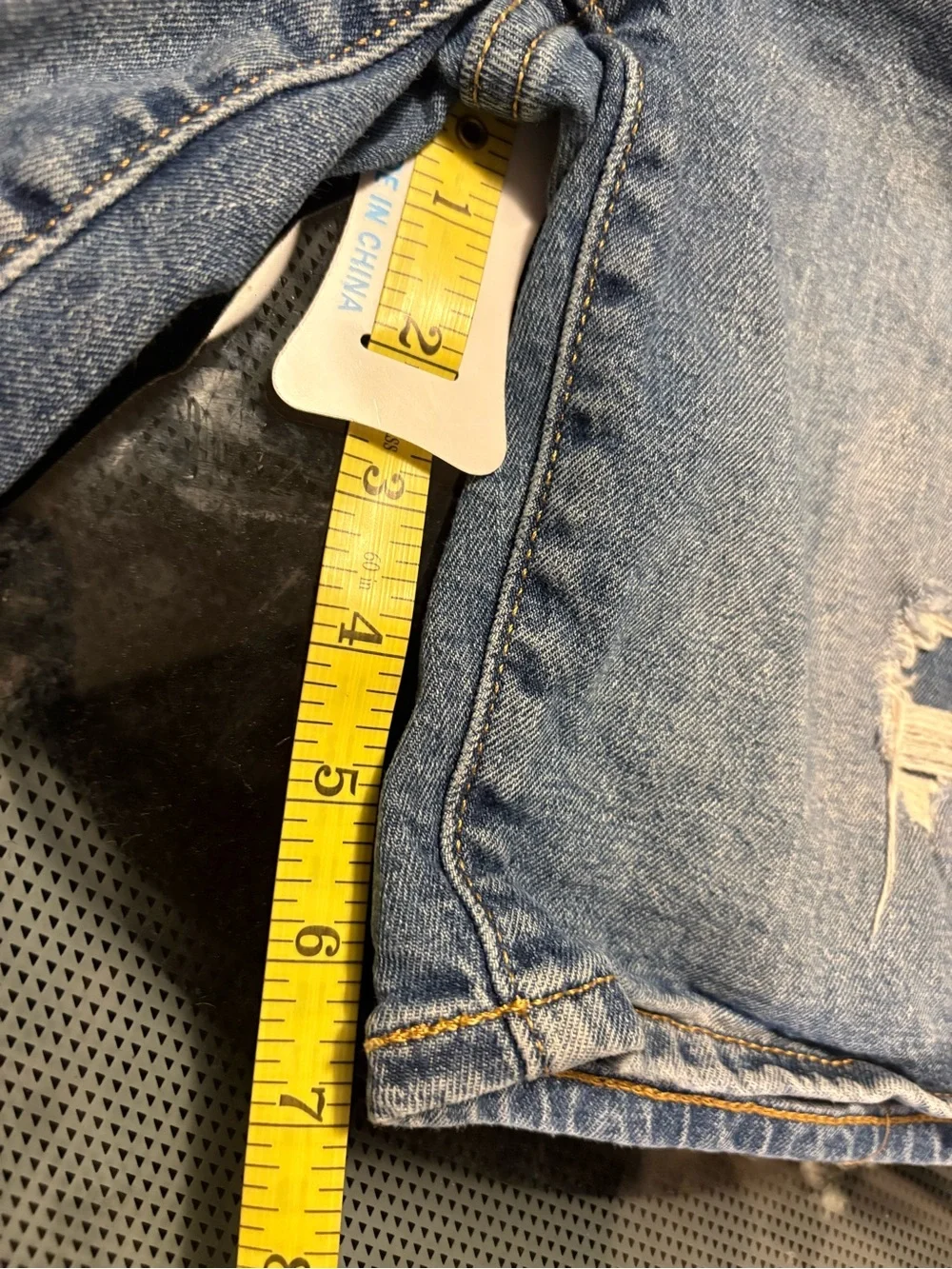Old Navy Big Kid’s Medium Blue Distressed Denim Drawstring Slim Shorts